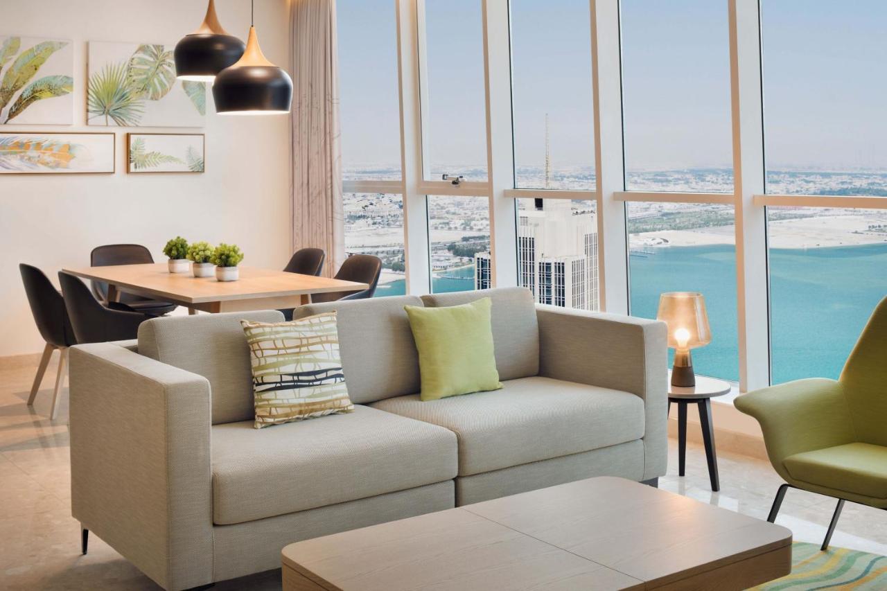 Element By Westin City Center Doha Exterior foto A living room at the hotel